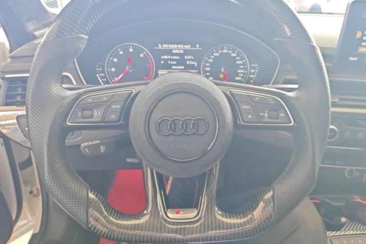 Used Audi A4L 2017 Plus 40 TFSI Ambition Model Steering Wheel