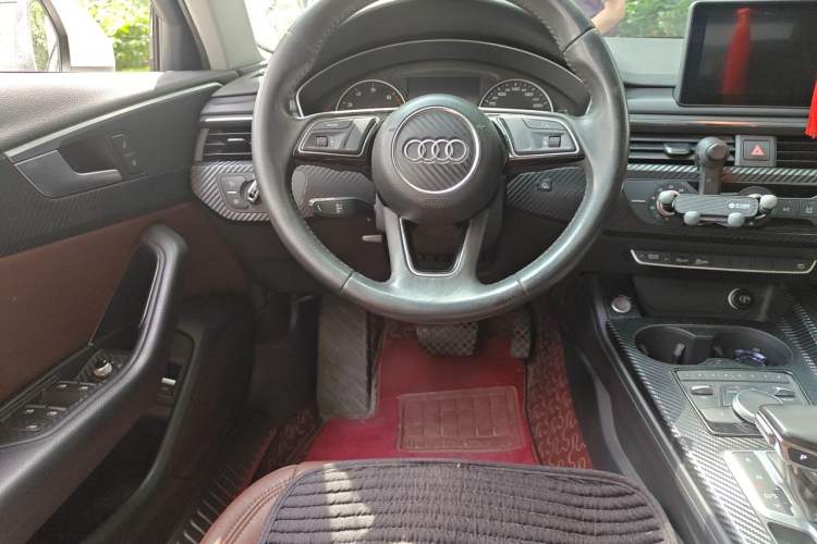 Used Audi A4L 2017 40 TFSI Ambition Edition Steering Wheel