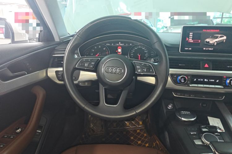 Used Audi A4L 2017 40 TFSI Fashion Model Steering Wheel