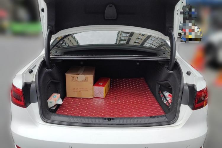Used Audi A4L 2017 40 TFSI Style Edition Trunk