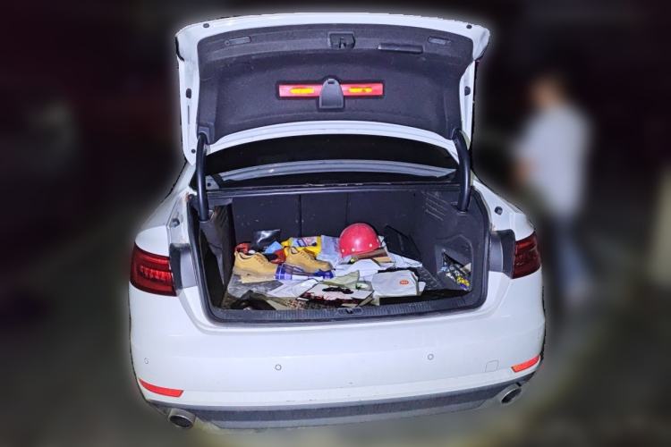 Used Audi A4L 2017 40 TFSI Ambition Edition Trunk