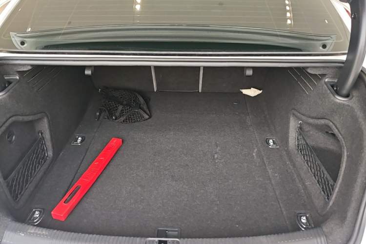 Used Audi A4L 2017 40 TFSI Style Edition Trunk