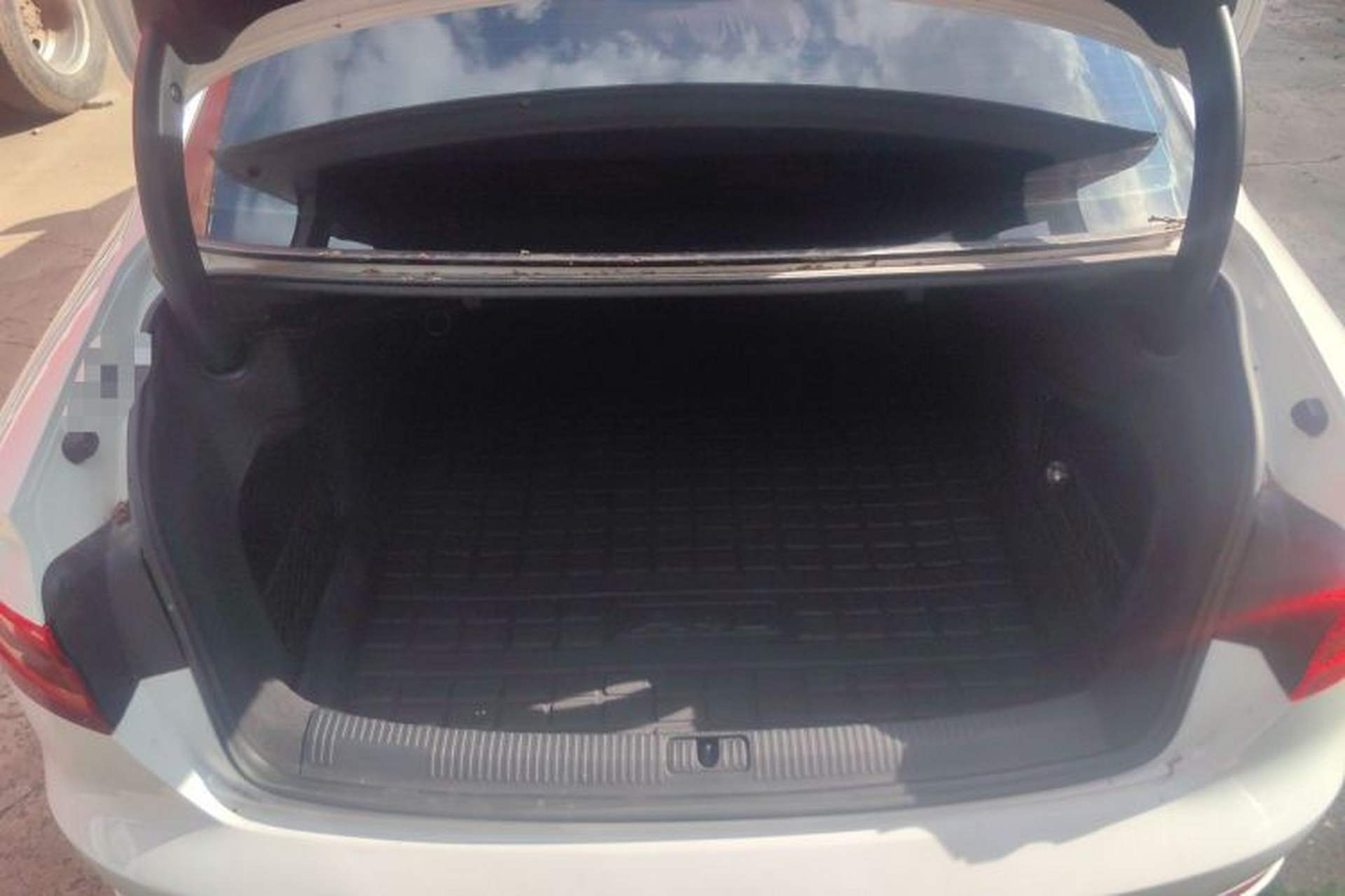 Used Audi A4L 2017 Plus 40 TFSI Style Edition Trunk