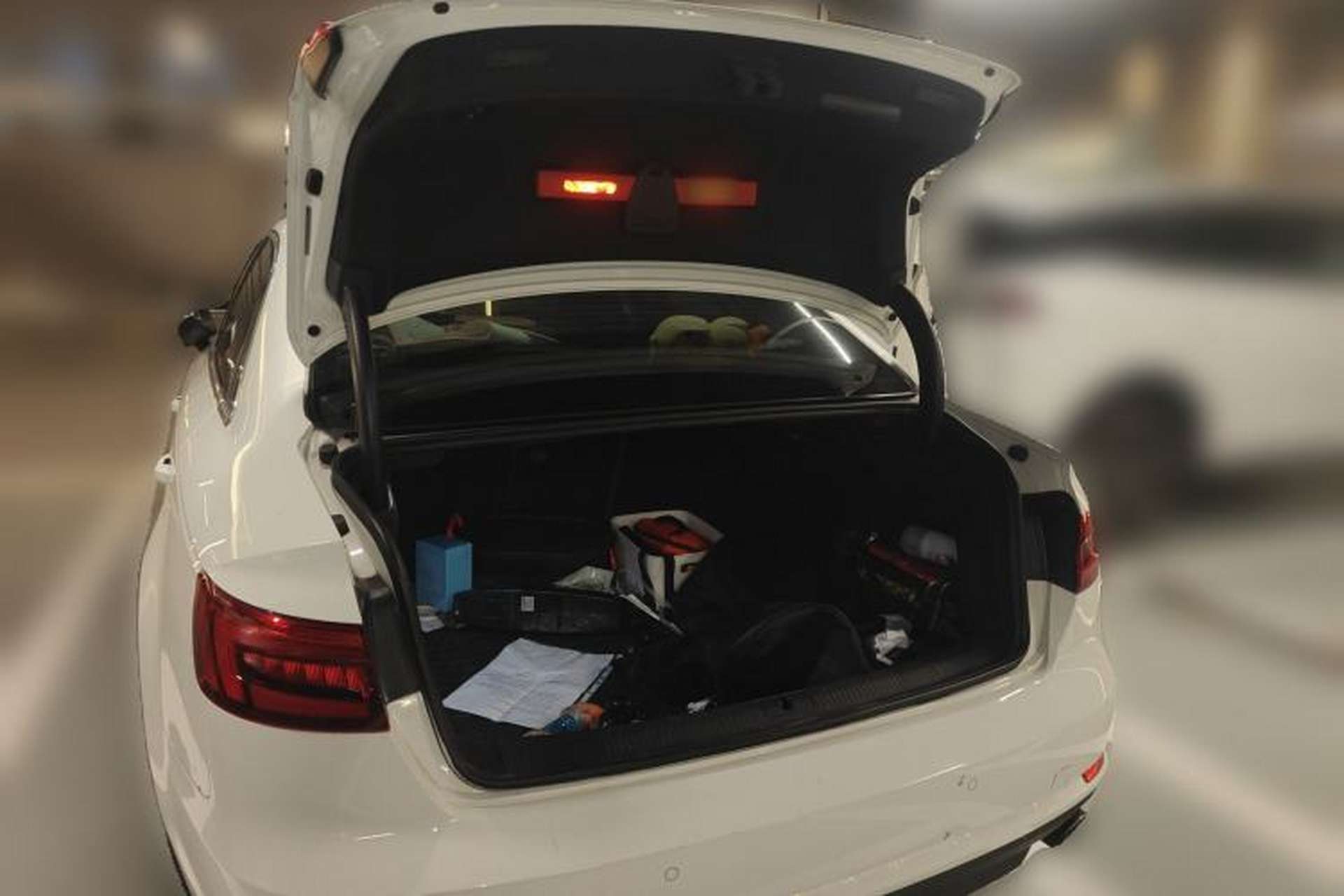 Used Audi A4L 2017 40 TFSI Fashion Model Trunk