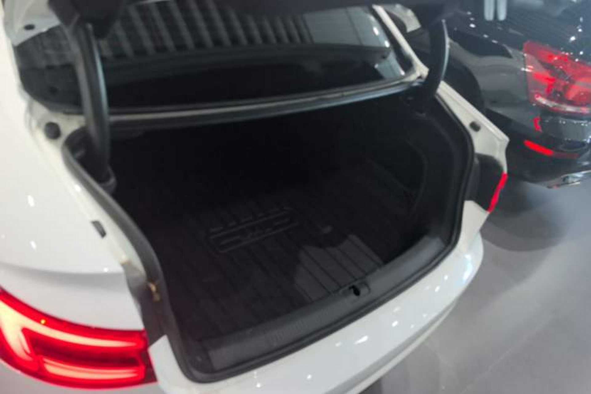 Used Audi A4L 2017 40 TFSI Ambition Edition Trunk