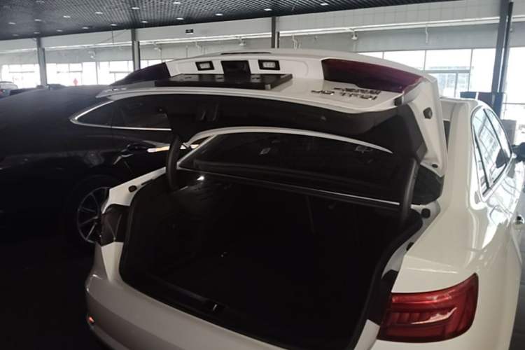 Used Audi A4L 2017 40 TFSI Style Edition Trunk