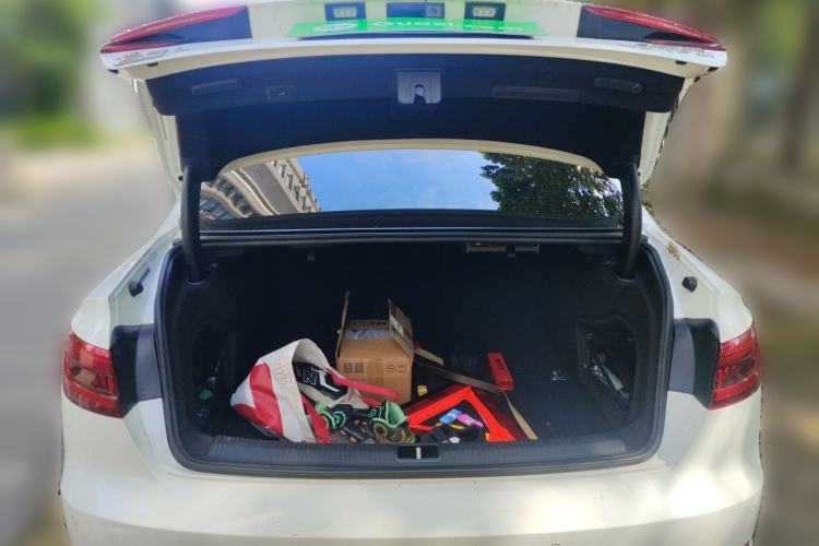 Used Audi A4L 2017 40 TFSI Fashion Model Trunk