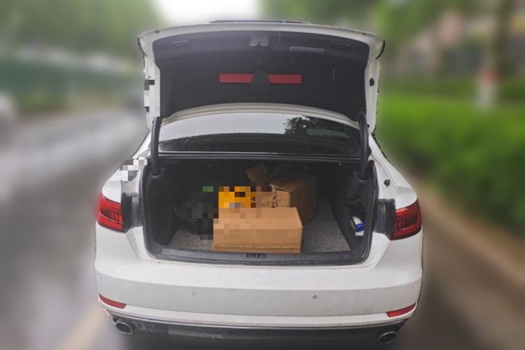 Used Audi A4L 2017 40 TFSI Style Edition Trunk