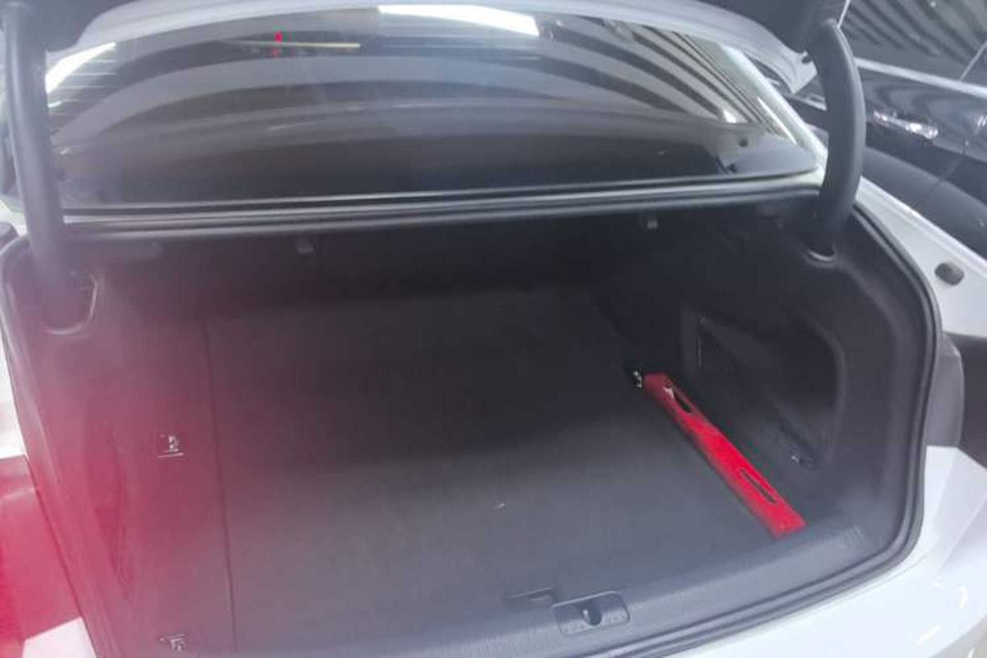 Used Audi A4L 2017 Plus 40 TFSI Ambition Model Trunk