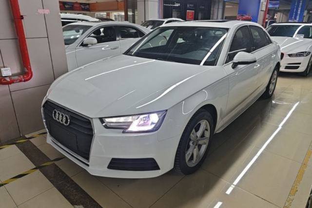 Audi A4L 2017 40 TFSI Ambition Edition de segunda mano