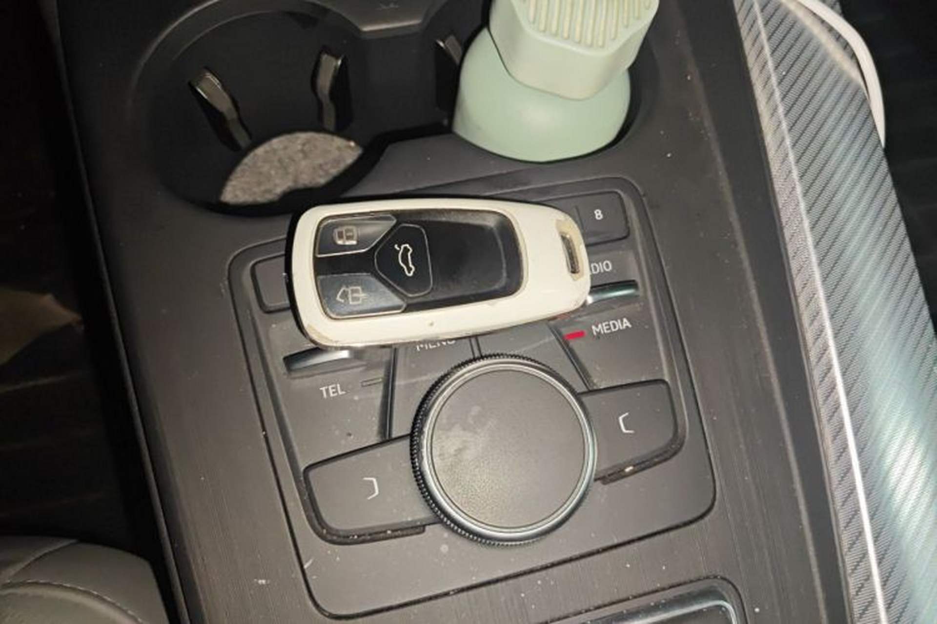 Used Audi A4L 2017 40 TFSI Fashion Model Vehicle Key