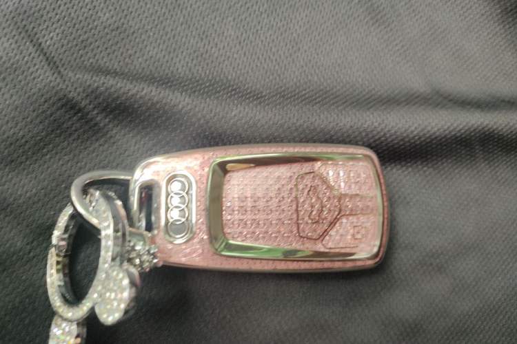 Used Audi A4L 2017 40 TFSI Fashion Model Vehicle Key