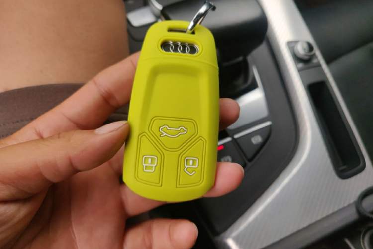 Used Audi A4L 2017 Plus 40 TFSI Fashion Model Vehicle Key