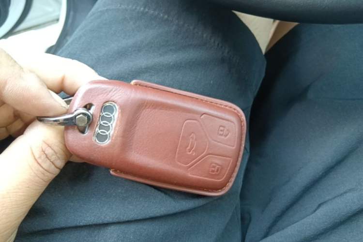 Used Audi A4L 2017 Plus 40 TFSI Fashion Model Vehicle Key