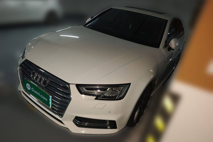 Używany Audi A4L 2017 Plus 45 TFSI quattro Sport model Guazi used car, China used car export, Used car for sale, Used  cars, Cheapest cars for sale