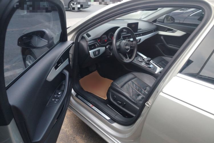 Used Audi A4L 2017 40 TFSI Style Edition Driver Seat