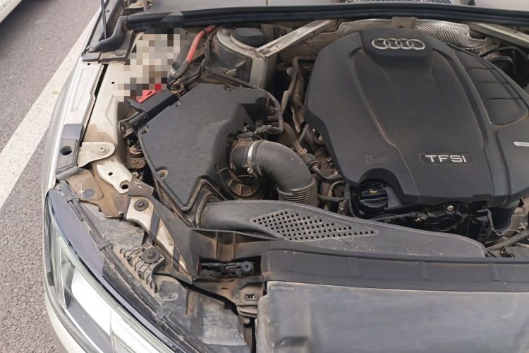 Used Audi A4L 2017 40 TFSI Fashion Model Engine Bay Right