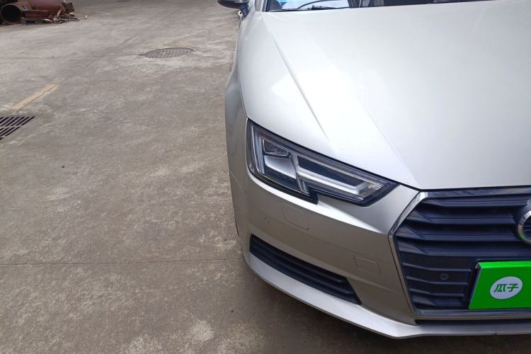 Used Audi A4L 2017 Plus 40 TFSI Fashion Model Right Front Headlight