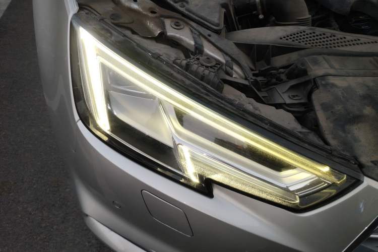 Used Audi A4L 2017 40 TFSI Style Edition Right Front Headlight