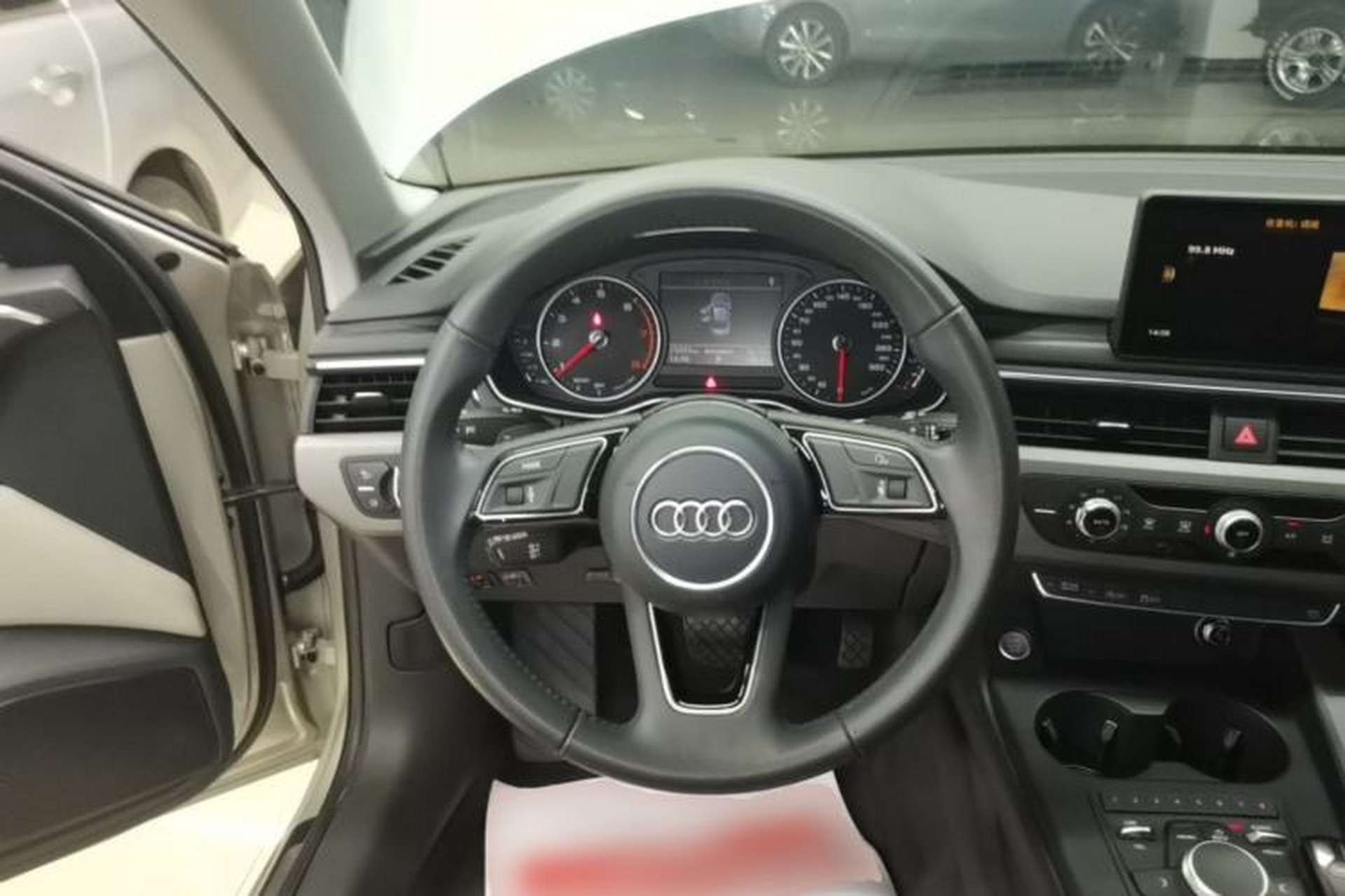 Used Audi A4L 2017 40 TFSI Ambition Edition Steering Wheel
