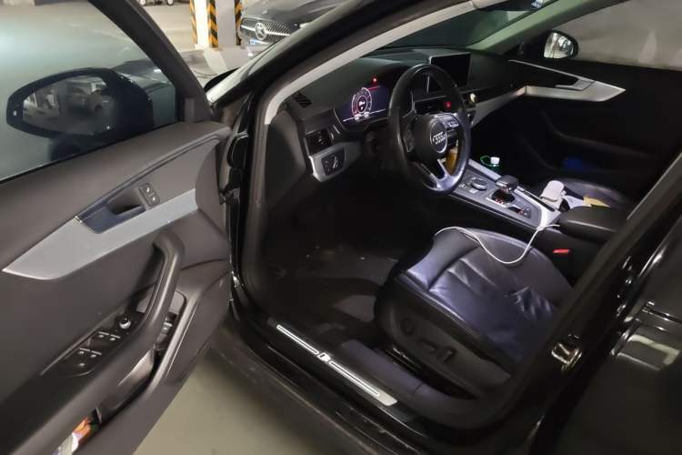 Used Audi A4L 2018 30th Anniversary Edition 40 TFSI Fashion Model Driver Seat