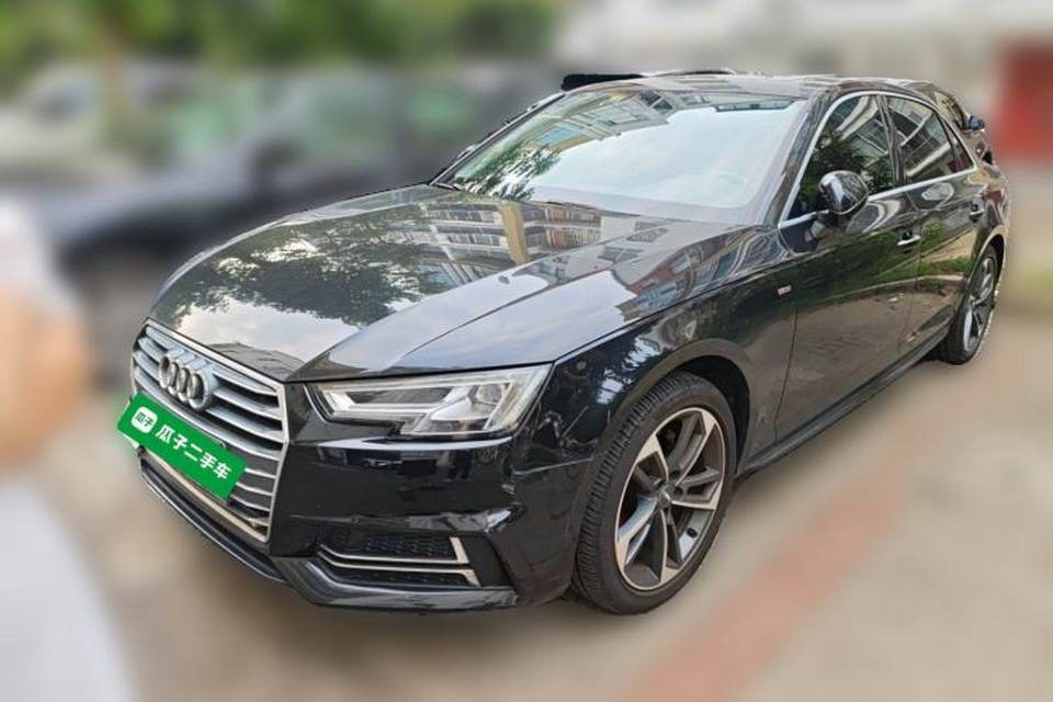 Audi A4L 2018