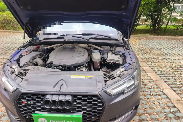 Used Audi A4L 2018 30th Anniversary Edition 40 TFSI Fashion Model Engine Bay Left