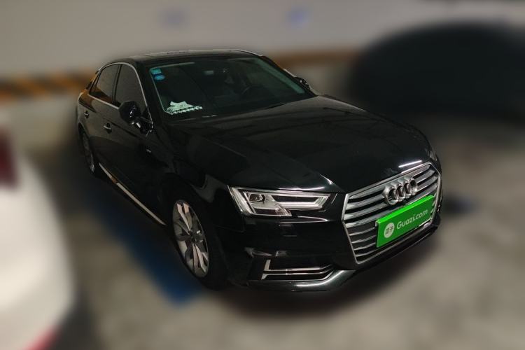 Used Audi A4L 2018 30th Anniversary Edition 40 TFSI Fashion Model Front Right 45 Deg