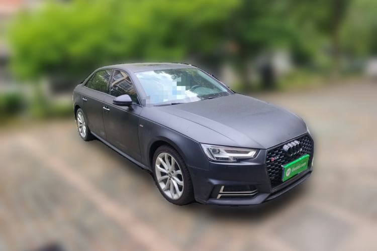 Used Audi A4L 2018 30th Anniversary Edition 40 TFSI Fashion Model Front Right 45 Deg