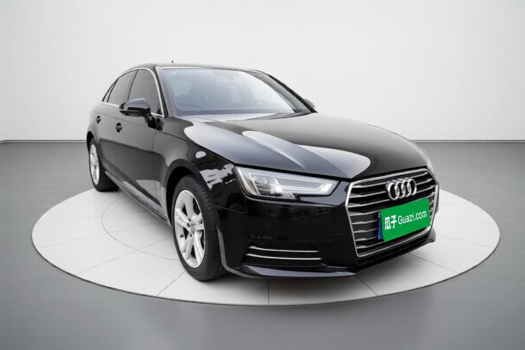 Used Audi A4L 2018 30th Anniversary Edition 40 TFSI Trendy Model Front Right 45 Deg