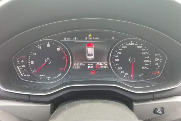 Used Audi A4L 2018 30th Anniversary Edition 40 TFSI Trendy Model Instrument Cluster