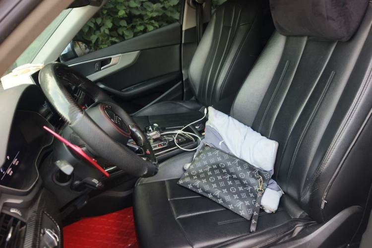 Used Audi A4L 2018 30th Anniversary Edition 30 TFSI Ambition Model Left Front Seat