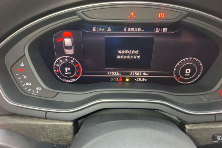 Used Audi A4L 2018 30th Anniversary Edition 40 TFSI Fashion Model Odometer Close Up