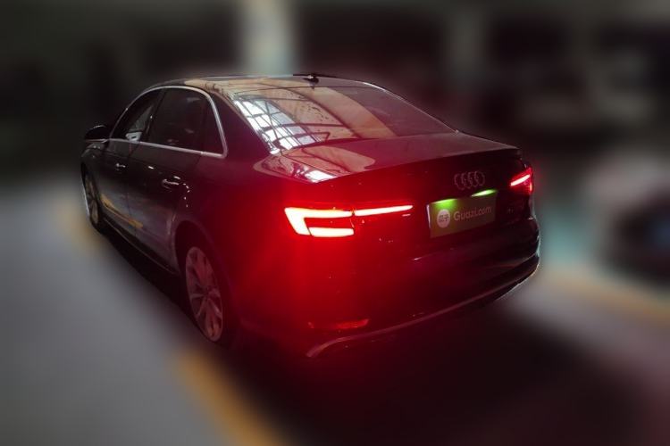 Used Audi A4L 2018 30th Anniversary Edition 40 TFSI Fashion Model Rear Left 45 Deg