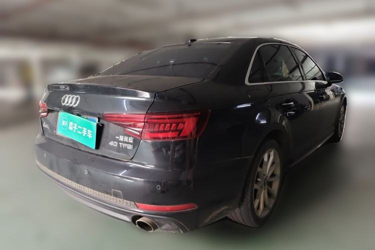Used Audi A4L 2018 30th Anniversary Edition 40 TFSI Fashion Model Rear Right 45 Deg