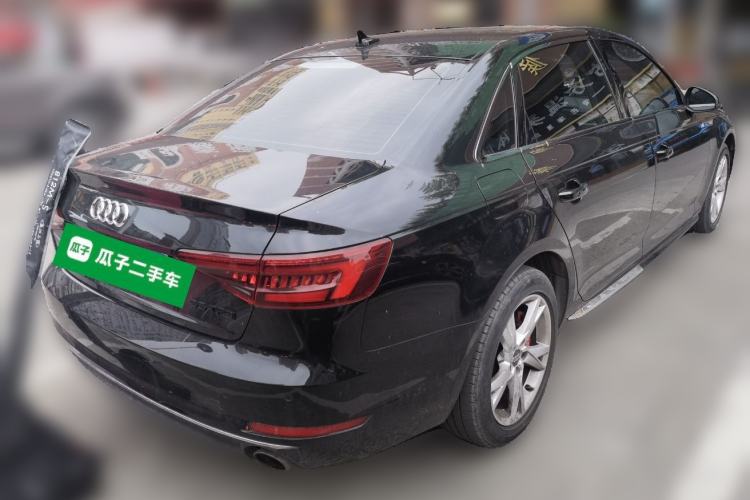 Used Audi A4L 2018 30th Anniversary Edition 40 TFSI Trendy Model Rear Right 45 Deg