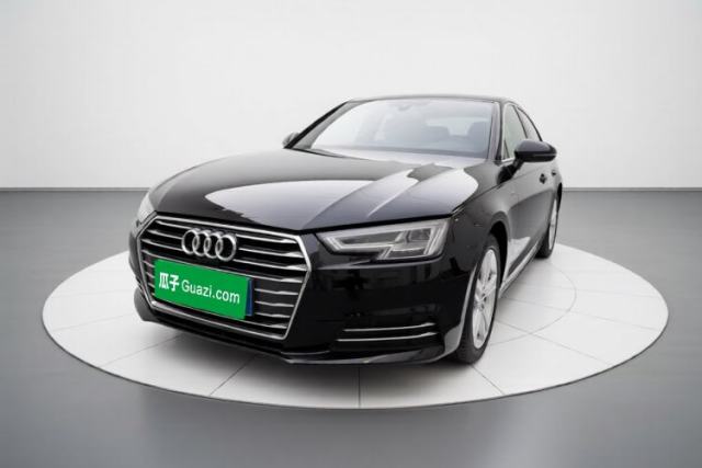 Audi A4L 2018 30th Anniversary Edition 40 TFSI Trendy Model de segunda mano