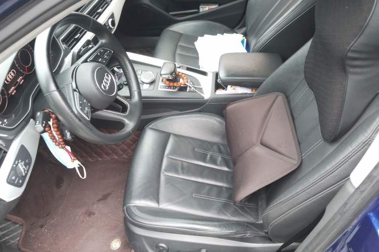Used Audi A4L 2018 30th Anniversary Edition 40 TFSI Fashion Model Driver Seat