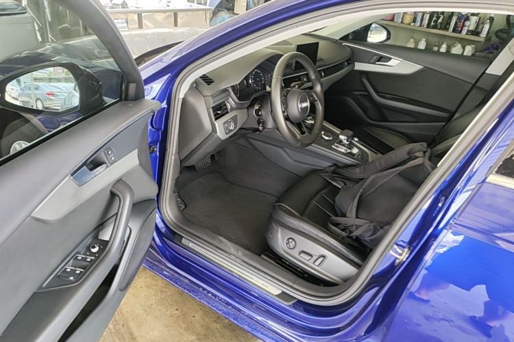 Used Audi A4L 2018 30th Anniversary Edition 40 TFSI Trendy Model Driver Seat