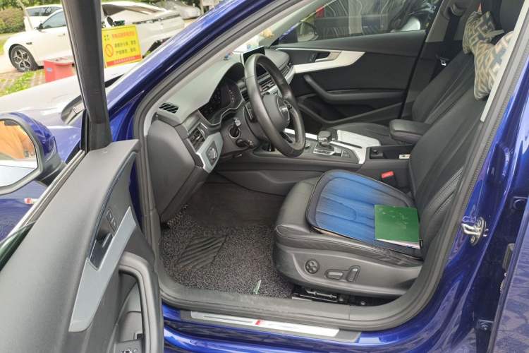 Used Audi A4L 2018 30th Anniversary Edition 40 TFSI Fashion Model Driver Seat