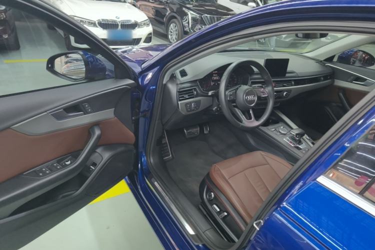 Used Audi A4L 2018 30th Anniversary Edition 40 TFSI Trendy Model Driver Seat