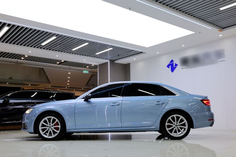 Used Audi A4L 2018 30th Anniversary Edition 45 TFSI quattro Individual Sport Edition Exterior 2