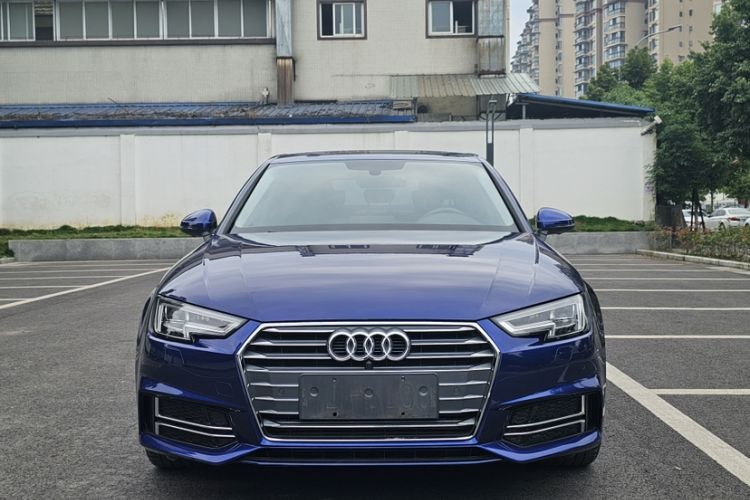 Used Audi A4L 2018 30th Anniversary Edition 40 TFSI Fashion Model Exterior 6