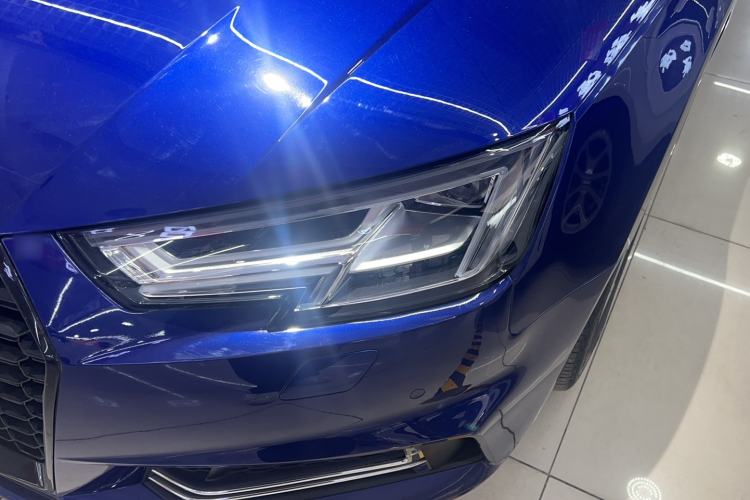 Used Audi A4L 2018 30th Anniversary Edition 40 TFSI Fashion Model Exterior 6