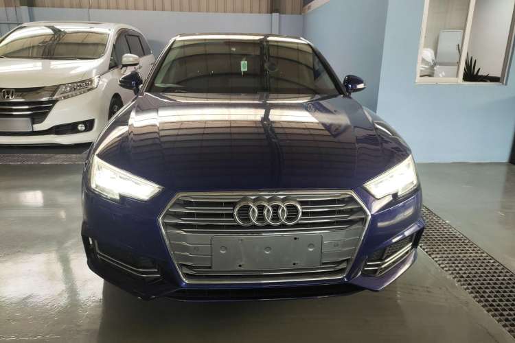 Used Audi A4L 2018 30th Anniversary Edition 40 TFSI Fashion Model Front