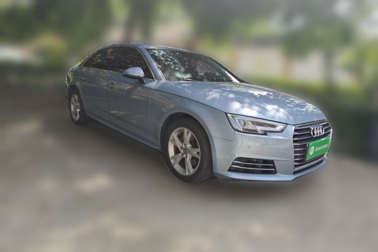 Used Audi A4L 2018 30th Anniversary Edition 40 TFSI Trendy Model Front Right 45 Deg