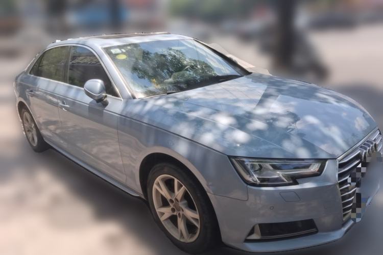 Used Audi A4L 2018 30th Anniversary Edition 40 TFSI Trendy Model Front Right 45 Deg