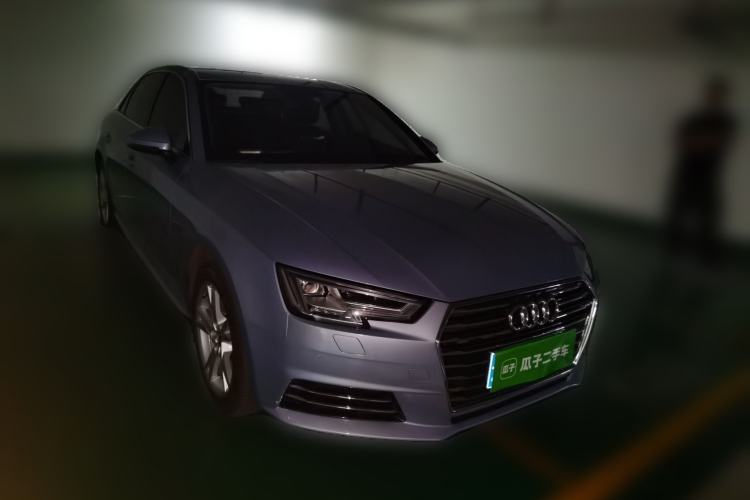 Used Audi A4L 2018 30th Anniversary Edition 40 TFSI Trendy Model Front Right 45 Deg