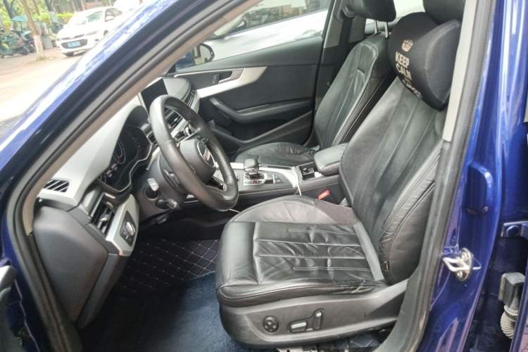 Used Audi A4L 2018 30th Anniversary Edition 40 TFSI Fashion Model Left Front Seat