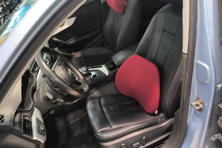 Used Audi A4L 2018 30th Anniversary Edition 40 TFSI Fashion Model Left Front Seat